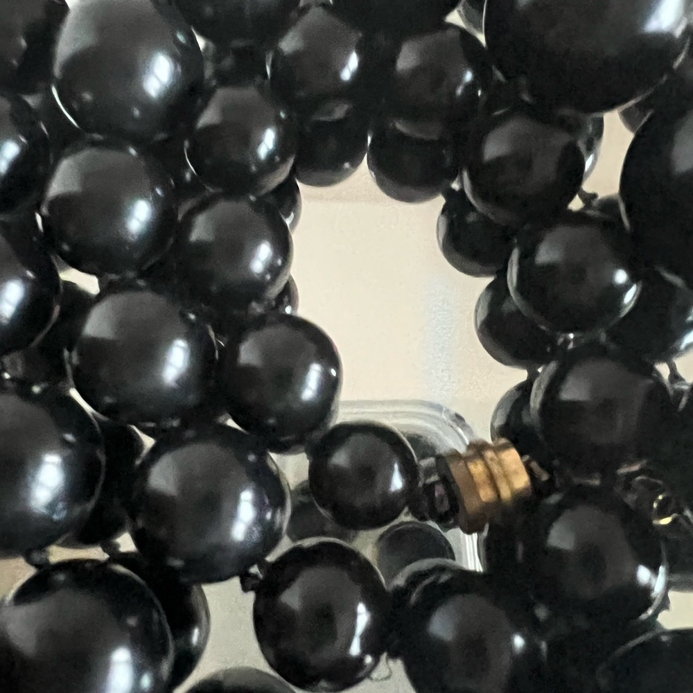 Stunning black African Ebony graduated beaded/pearl necklace - Picture 5 of 12